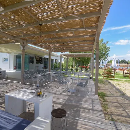 Aparthotel Argilos