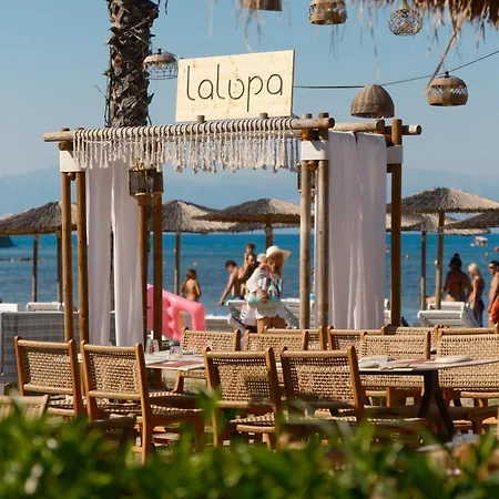 Argilos Aparthotel 3*